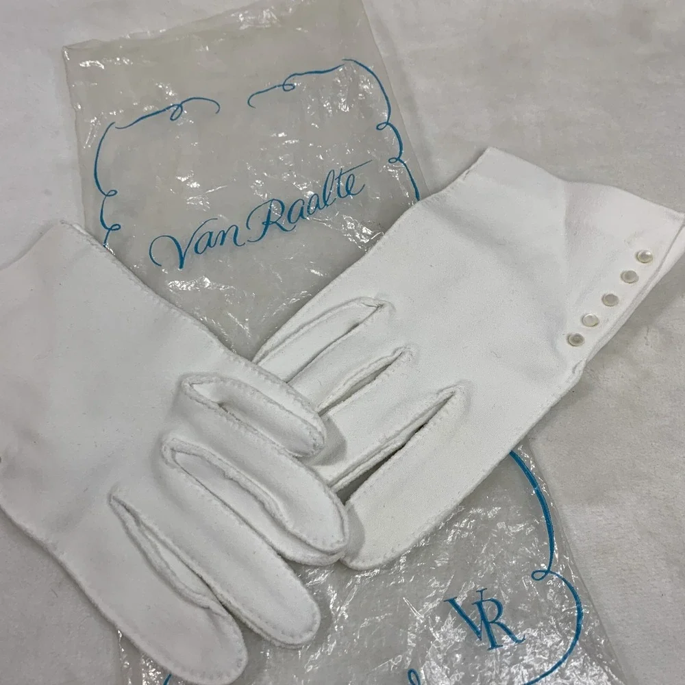 Vintage‎ Women's Van Raalte White Driving Gloves Button Embellished Nylon Formal